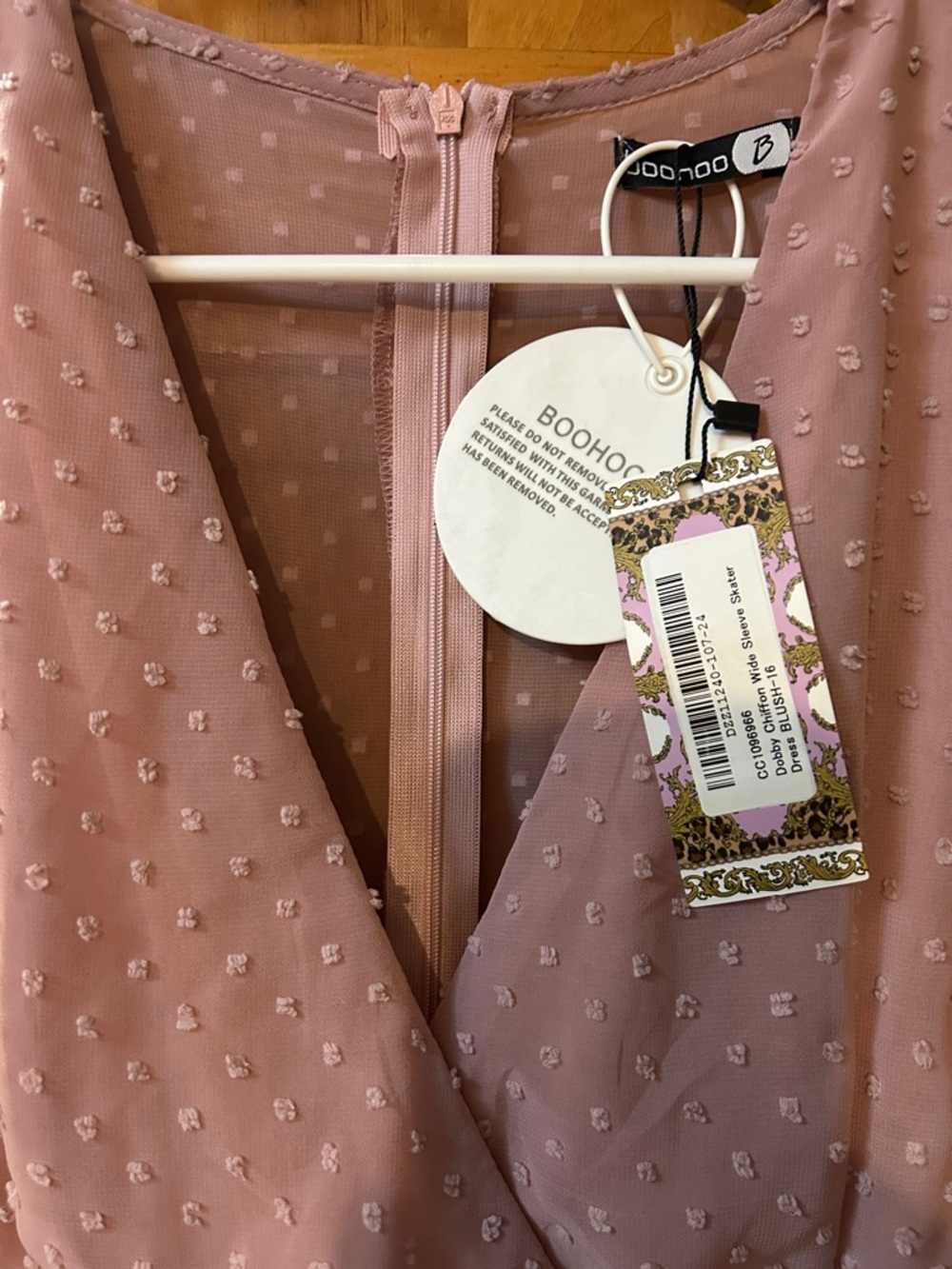 Boohoo Dusty Pink Textured Skater Dress-Size 12-NWT - Picture 2 of 6